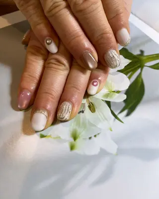 ネイル 藤田 未来のネイルデザイン