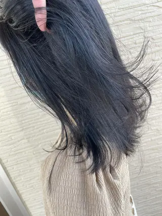 ミディアム 4-rest garden （フォーレストガーデン）所属・金井 直樹のヘアスタイル