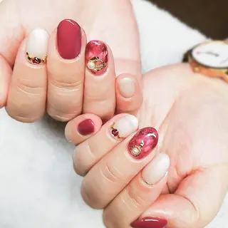 ネイル 柴崎 美幸のネイルデザイン