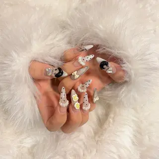 ネイル Lueur nailのネイルデザイン