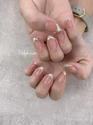 ネイル 岡本 友恵のネイルデザイン