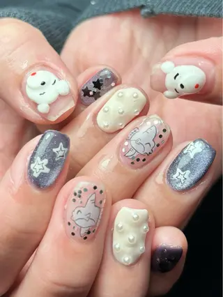 ネイル NICOnail八王子店所属・NICOnail🦭 Mikuのネイルデザイン