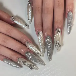 ネイル genie_by_JVC所属・geniebyJVC ジニンのネイルデザイン