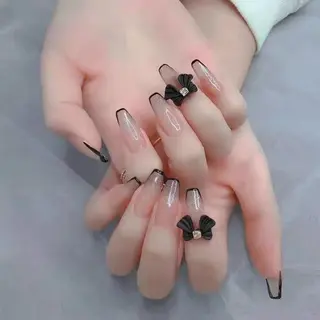 ネイル フィルイン、長さ出し 深爪矯正のネイルデザイン