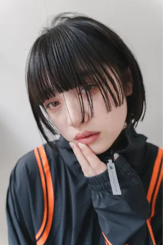 ショート kyon.hair 韓国カットカラーのヘアスタイル