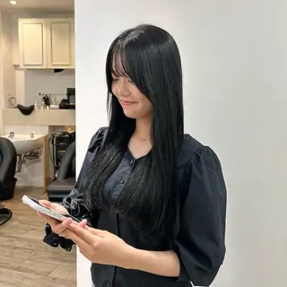 カラー 小川 鈴佳のヘアスタイル