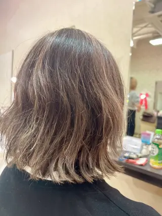 ミディアム パーマ GLanz 朱蒙のヘアスタイル