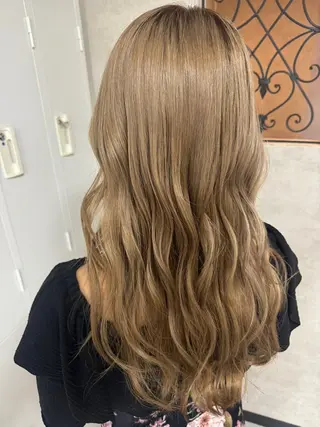 セミロング 🧋ミルクティー 職人🧋のヘアスタイル