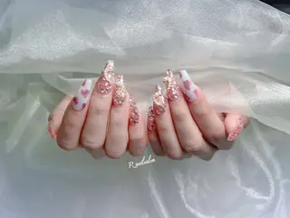 ロング R NAILSALONのネイルデザイン