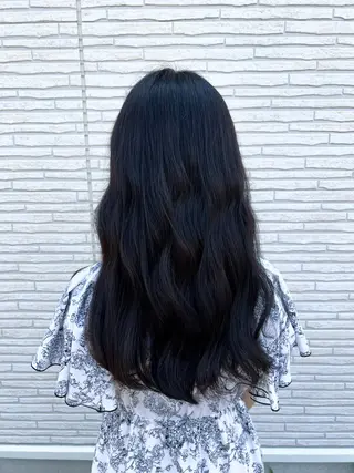 ロング 岡野 香那のヘアスタイル