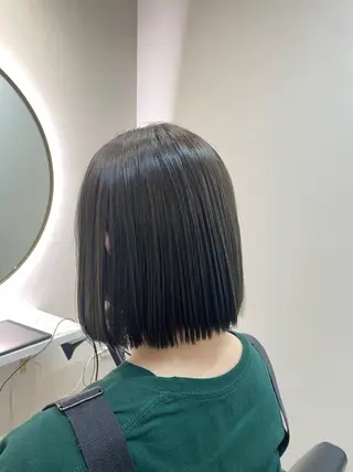 ショート 韓国🇰🇷艶髪 ケアカラーSHURIのヘアスタイル