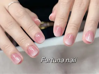 ネイル Nail •Head スパFortunaのネイルデザイン