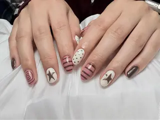 ネイル yiyi ネイルサロンのネイルデザイン