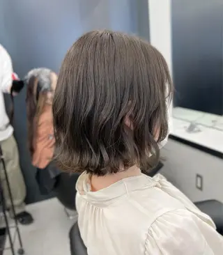 ショート カラー いなみね はるきのヘアスタイル