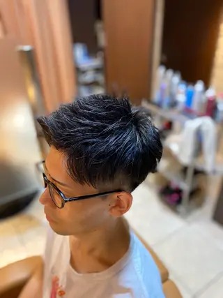 ショート 佐々木 宥人のヘアスタイル