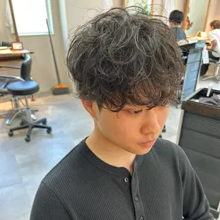 パーマ メンズ 男の理想を叶える🔥 メンズパーマ特化｜関のヘアスタイル