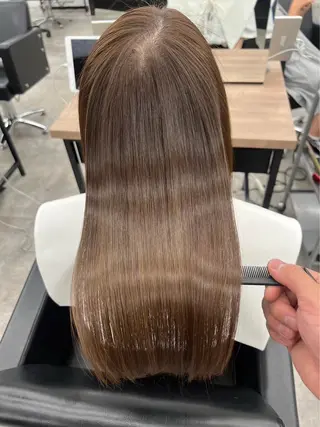 Hikaru艶カラー /メンズカットのヘアスタイル