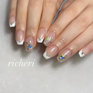 ミディアム ネイル richeri beautyのネイルデザイン