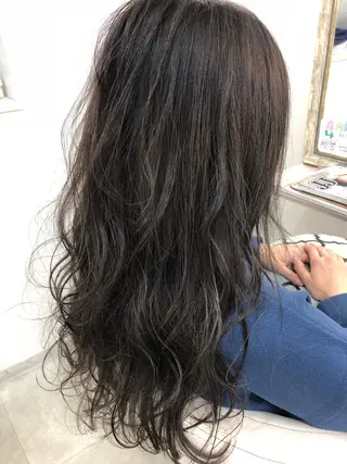 セミロング カラー 髪質改善 中川　翔のヘアスタイル