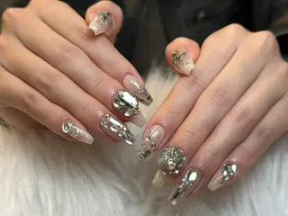 ネイル NIE MoMoのネイルデザイン