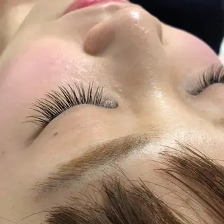 マツエク・マツパ MANA 【 uala 】のマツエク・マツパデザイン