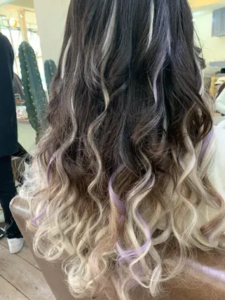 ロング カラー WEST O LAND所属・WEST OLAND 安藤のヘアスタイル