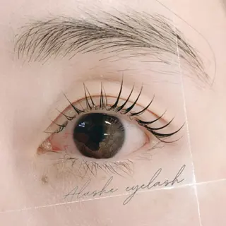 マツエク・マツパ ⁺˚･༓☾アルーシェ みゆり☽༓･˚⁺のマツエク・マツパデザイン