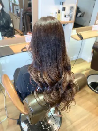 カラー 堀 望美のヘアスタイル