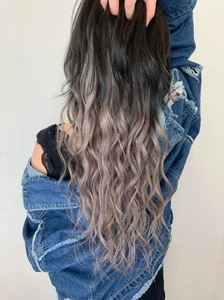 ロング カラー ALO art hair所属・  AYARIのヘアスタイル