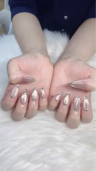ネイル Hara Nail 【パラジェル使用】のネイルデザイン