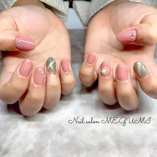 ネイル Nail salon MEGUMIのネイルデザイン