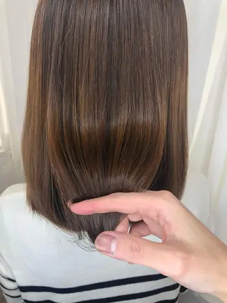 ミディアム MIZUHO / ダブルカラー髪質改善のヘアスタイル