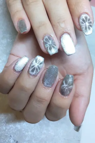 ネイル CHOUETTE所属・CHOUETTE MIOのネイルデザイン