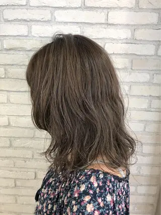 ミディアム カラー パーマ HAUS 片山みほのヘアスタイル