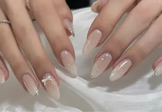 ネイル Lyna 池袋のネイルデザイン