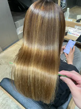 セミロング アイニティ緑地公園所属・【お悩み解決のプロ】 ハヤシタクミのヘアスタイル