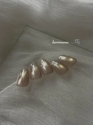 ネイル 伊藤 菜緒のネイルデザイン