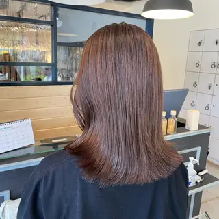 ミディアム カラー スナコザワ レナのヘアスタイル