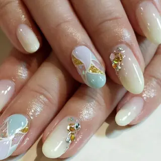 ネイル Aubel.nord_nail所属・Aubel.nord オーベルノールのネイルデザイン