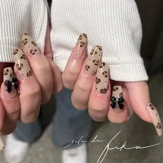 ネイル 武智日々花 【パラジェル取扱店】のネイルデザイン