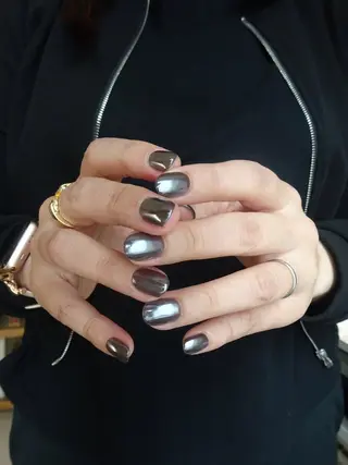 ネイル Ami 🦥のネイルデザイン