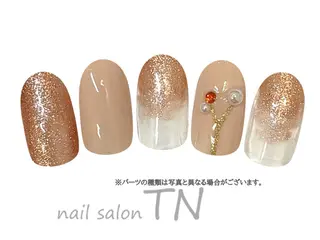 ネイル 中島 実穂のネイルデザイン