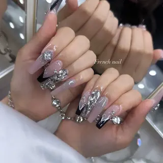 ネイル 加納 莉音のネイルデザイン