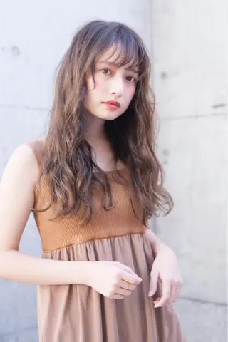 ロング カラー パーマ ミニボブ/ブリーチ 🌈MISATOのヘアスタイル