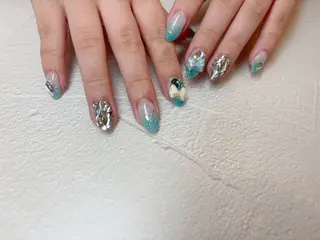 ネイル total beauty salon an kool所属・ayaka .︎︎︎︎❤︎のネイルデザイン