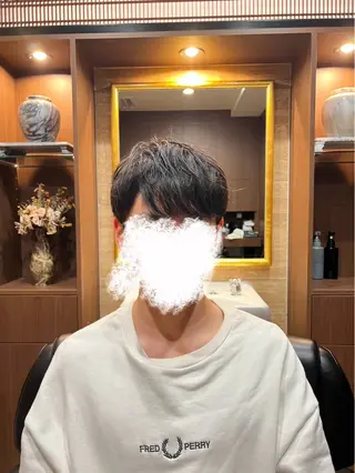 ショート ヒロ銀座バーバーショップ丸の内所属・秋山 琳太のヘアスタイル