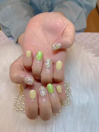 ネイル 西野 カナのネイルデザイン