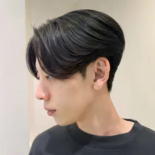 メンズ GO TODAY シェアサロン原宿 Verno所属・センターパート特化/ メンズカット/ヒロキのヘアスタイル