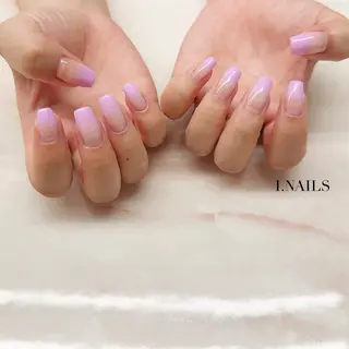 ネイル アイネイルズ所属・早川 梓のネイルデザイン