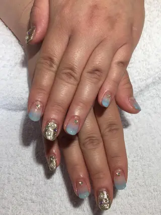 ネイル Courage所属・Nanala 水澤のヘアスタイル